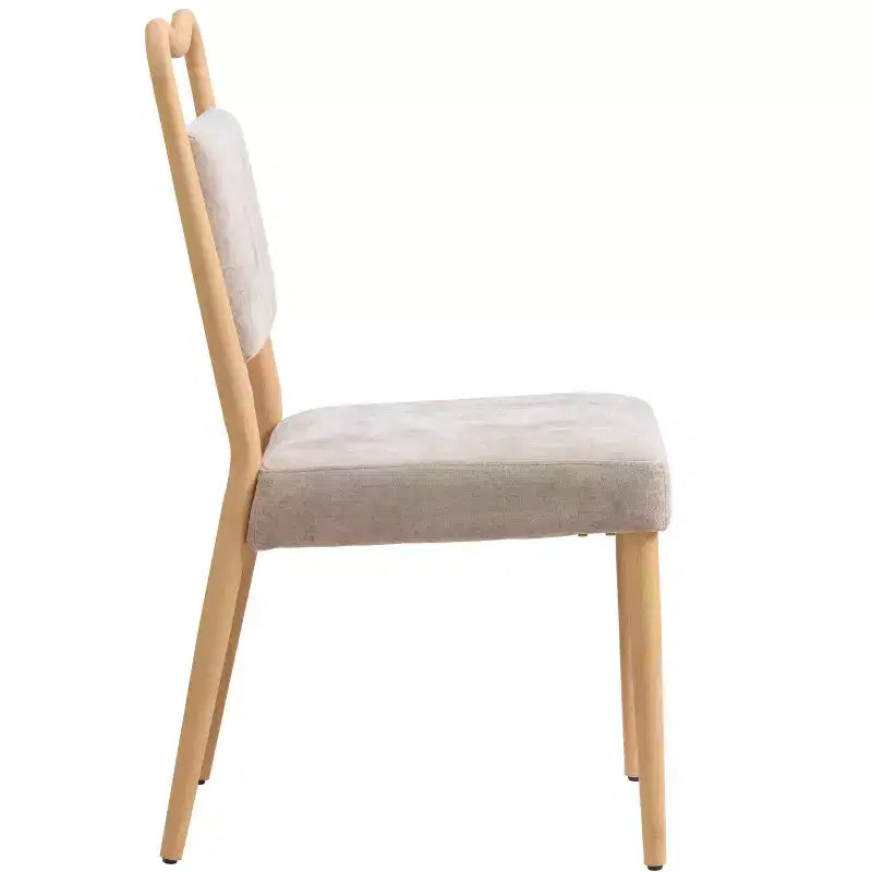 Chaise de salle à manger moderne capitonnée de style médiéval
