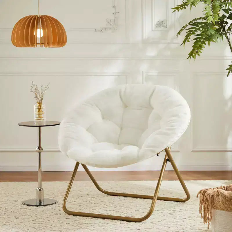 Fauteuil confortable moderne en fausse fourrure