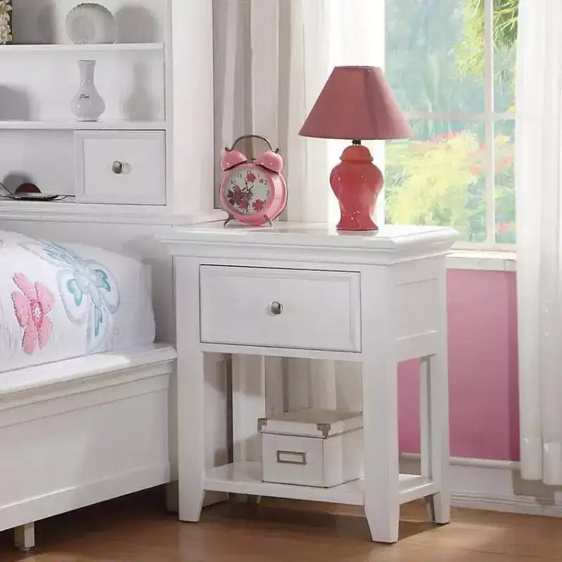 Table de chevet blanche