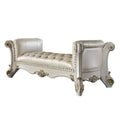 Poufs et bancs en cuir synthétique couleur perle, finition perle antique