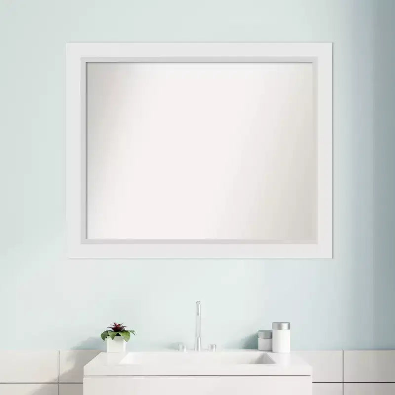 Miroir mural de salle de bain en bois blanc sans biseaux