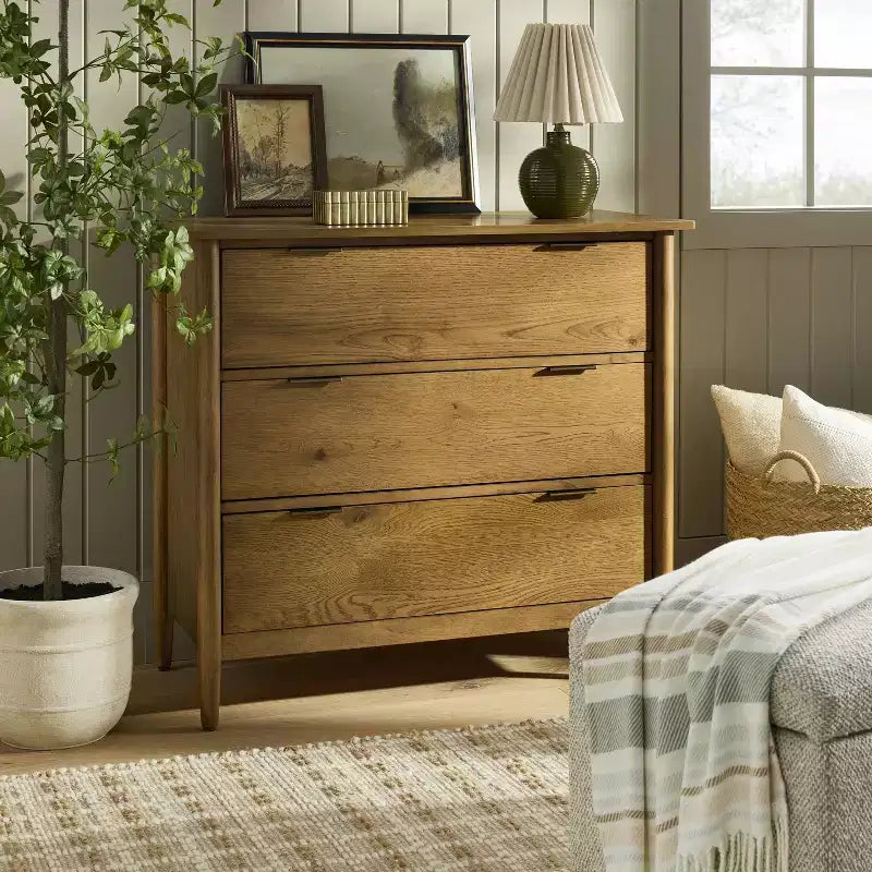 Coiffeuse moderne en bois à trois tiroirs